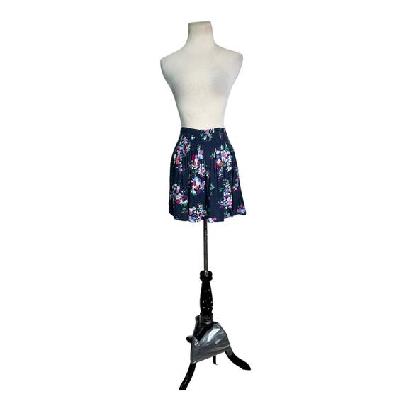 Express blue floral pull on pleated mini skirt size XS - Picture 1 of 11